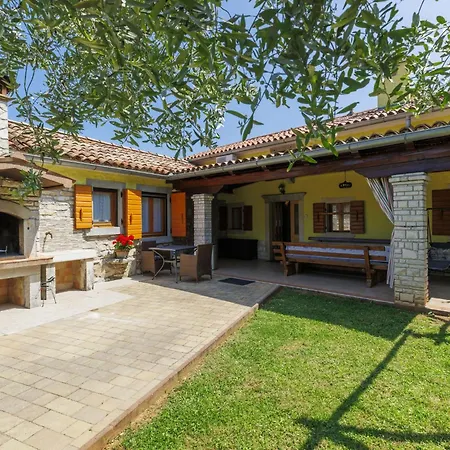 Semesterbostad Donada By Interhome Nedeščina