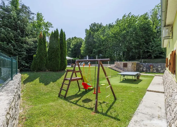 펜션 Donada By Interhome Nedeščina