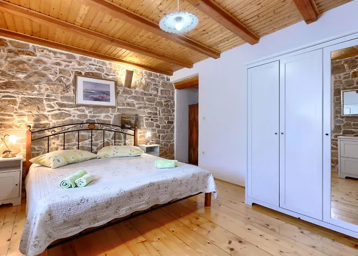 Donada By Interhome *