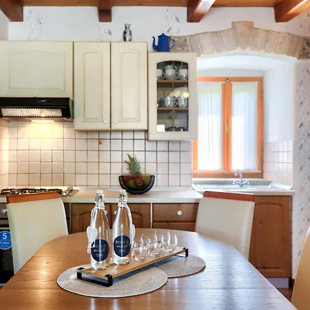 Donada By Interhome