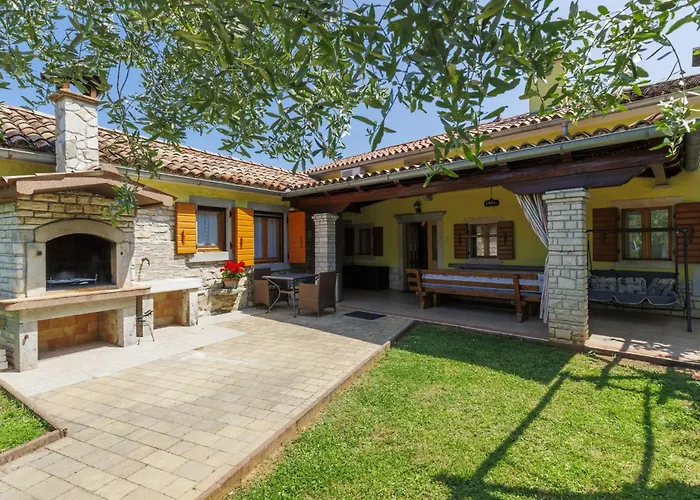 Ferienhaus Donada By Interhome Nedeščina